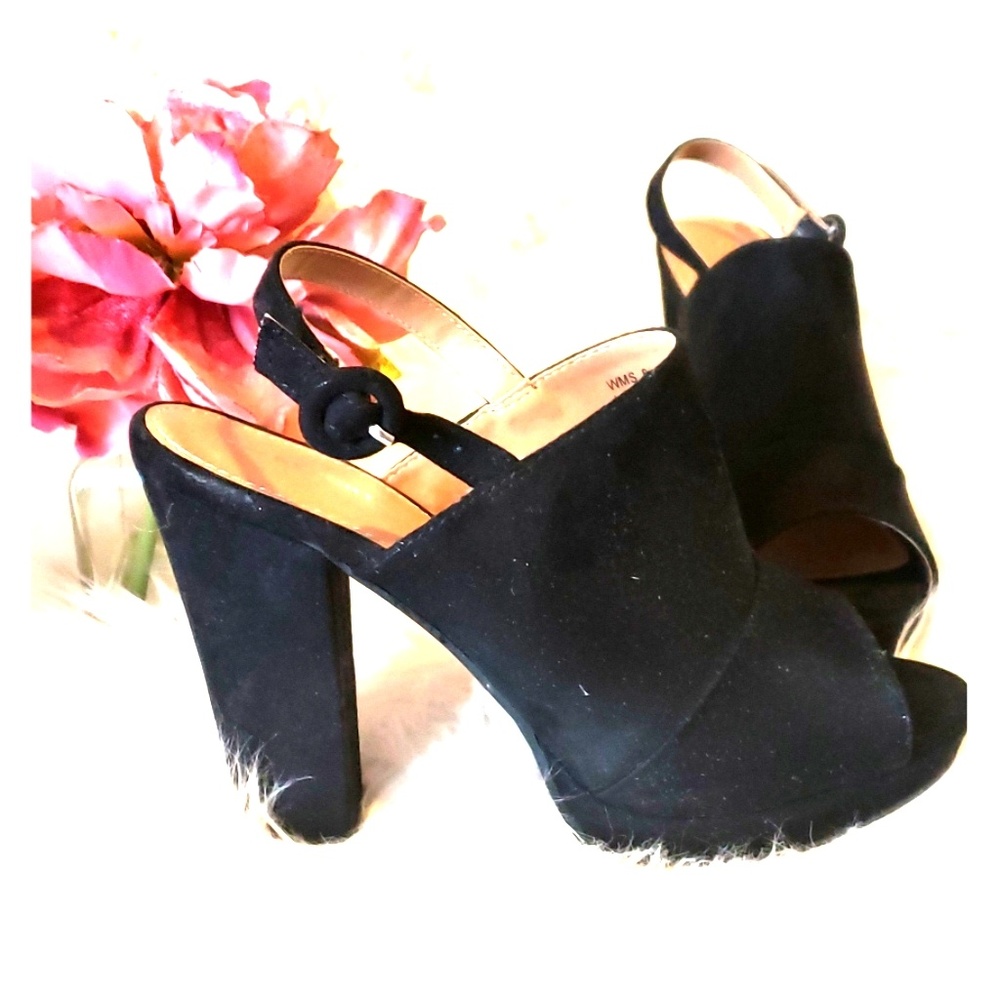 Open toe sling shoe